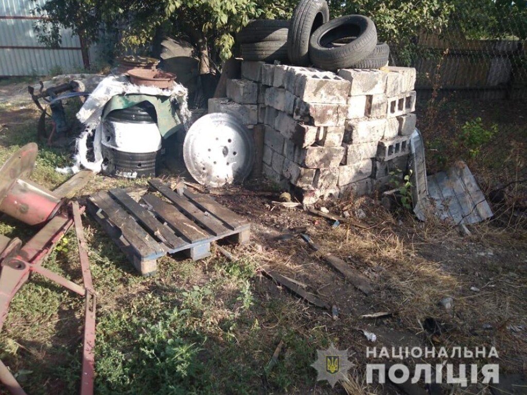 На Харьковщине произошел взрыв артиллерийского снаряда: погиб мужчина (ФОТО)