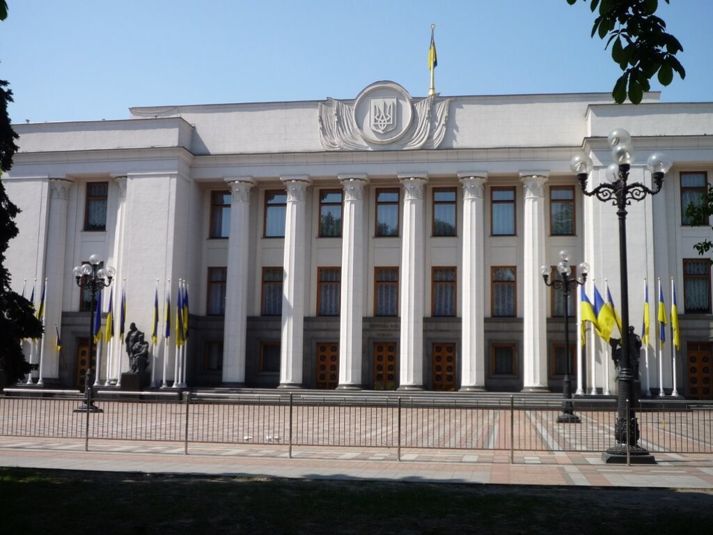 Депутат озвучил предварительную дату внеочередного заседания ВР