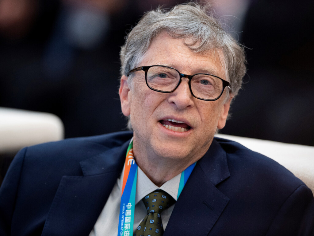 Билл Гейтс сделал оптимистический прогноз по коронавирусу