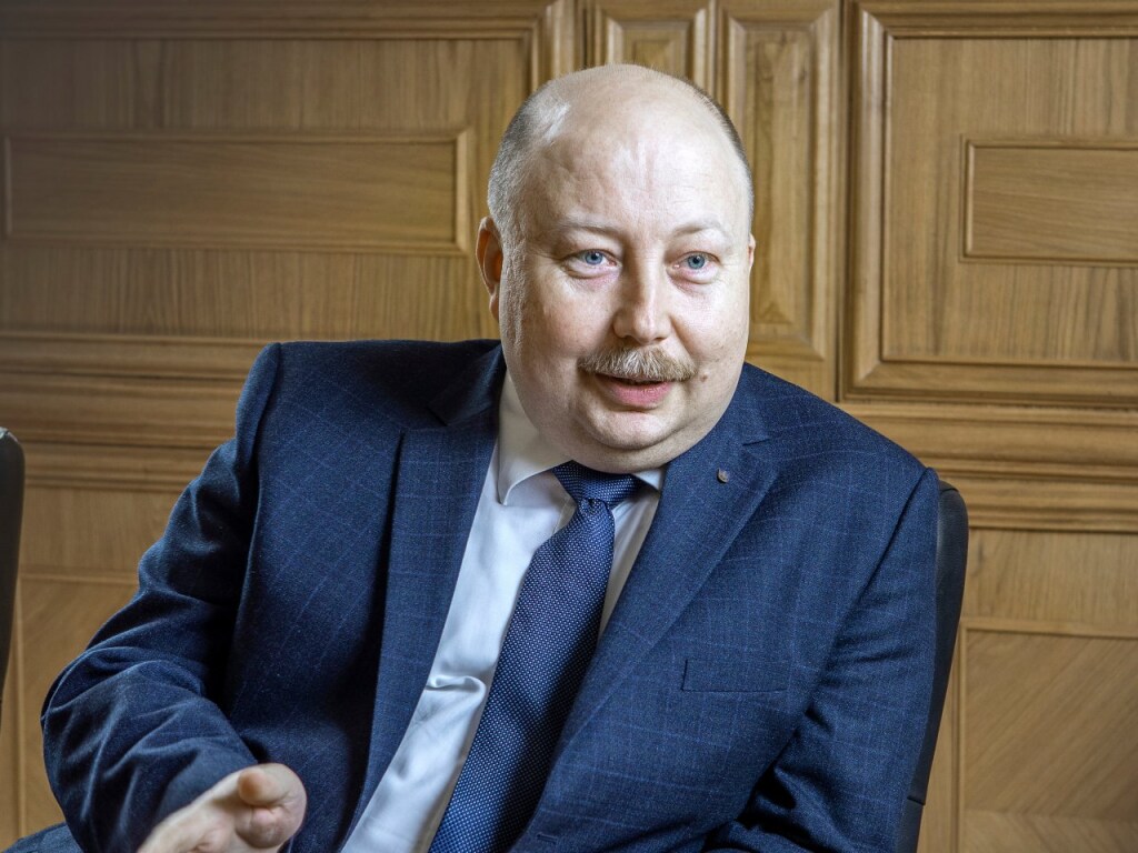 Кабмин готовит больницы для второй волны коронавируса