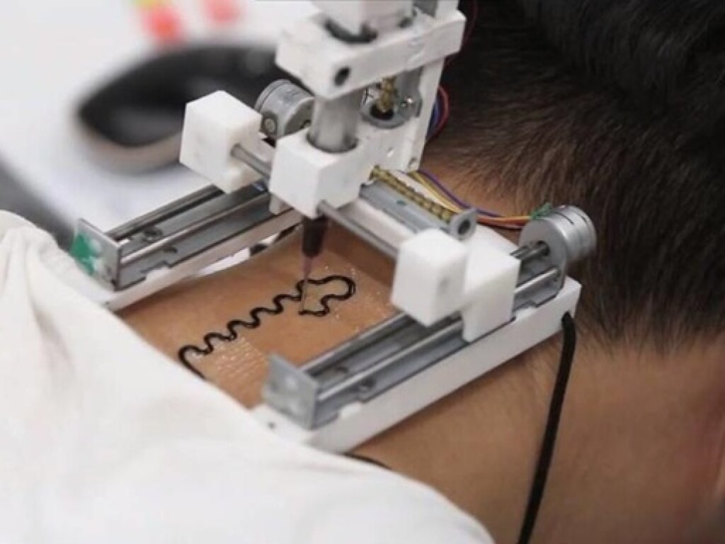 Создан 3D-принтер, печатающий татуировки на коже (ФОТО, ВИДЕО)