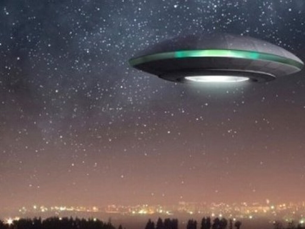 «Это атмосферные явления»: Астроном рассказал, почему люди часто видят в небе «НЛО»