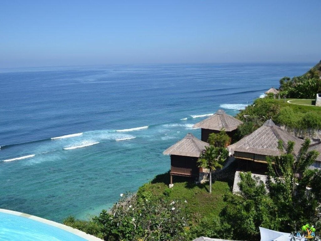 Остров Бали будет закрытым для туристов до конца года