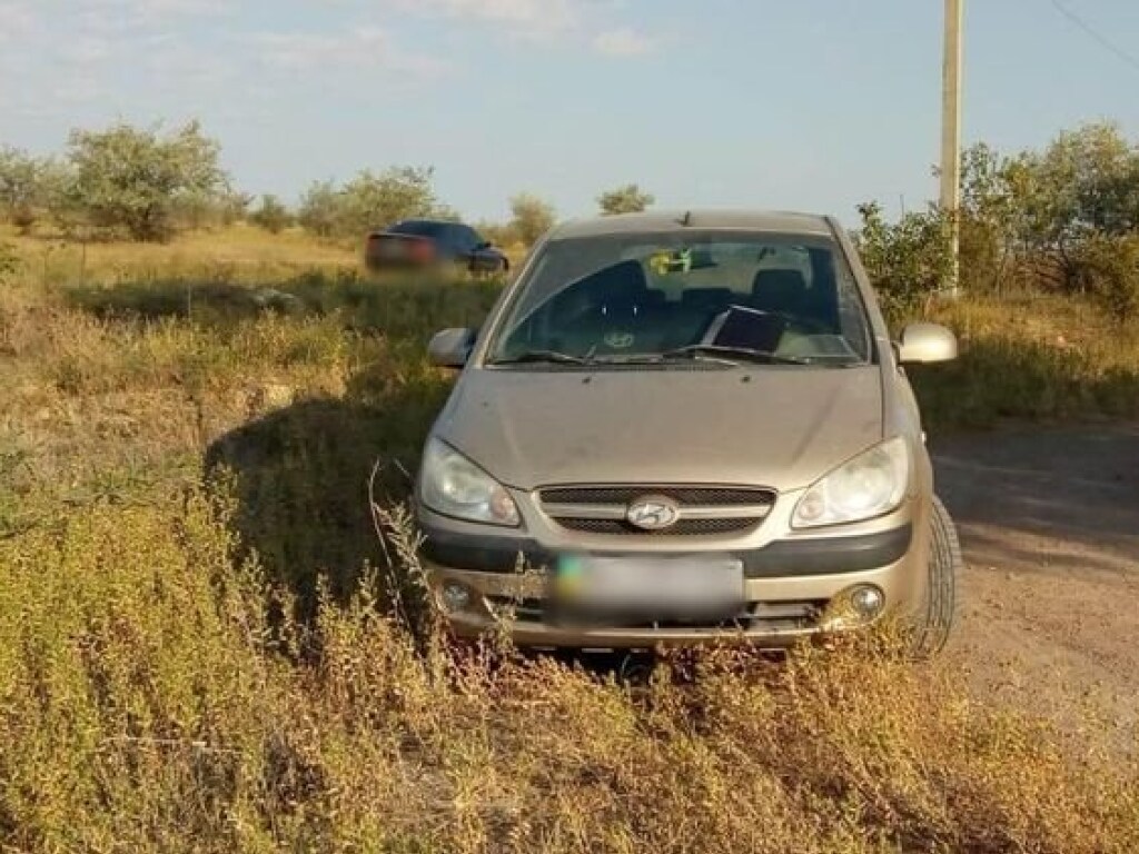 30-летний мужчина угнал авто бывшей сожительницы под Одессой для встречи с ней