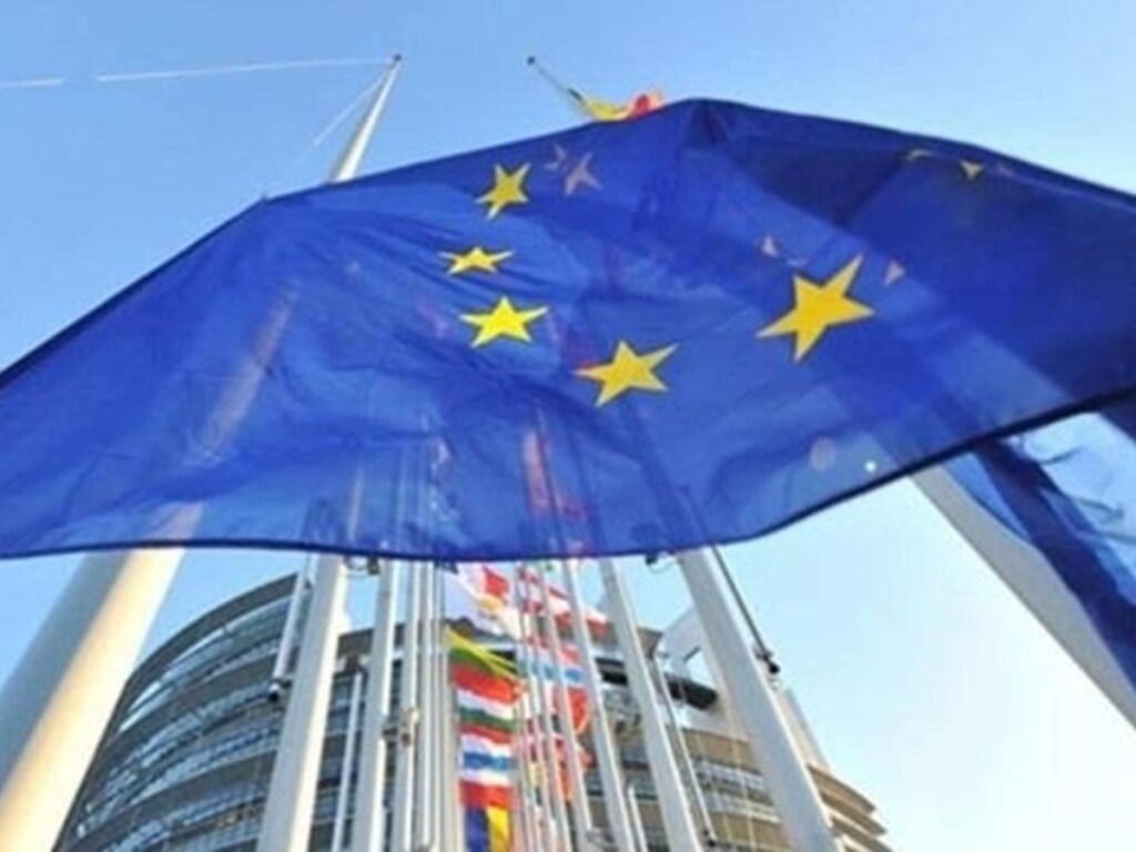 Украина попала в список стран, с которыми Еврокомиссия расширит торговлю