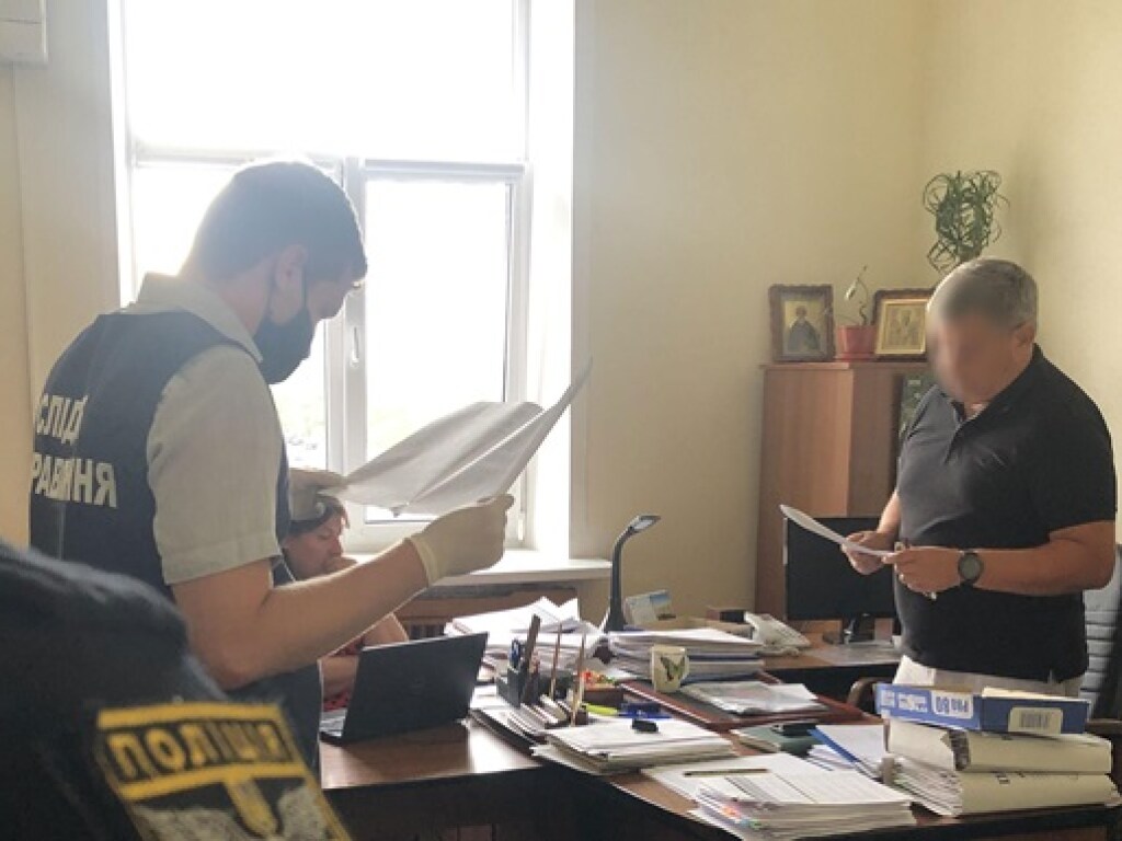 Силовики проводят обыски в мэрии Николаева (ФОТО)