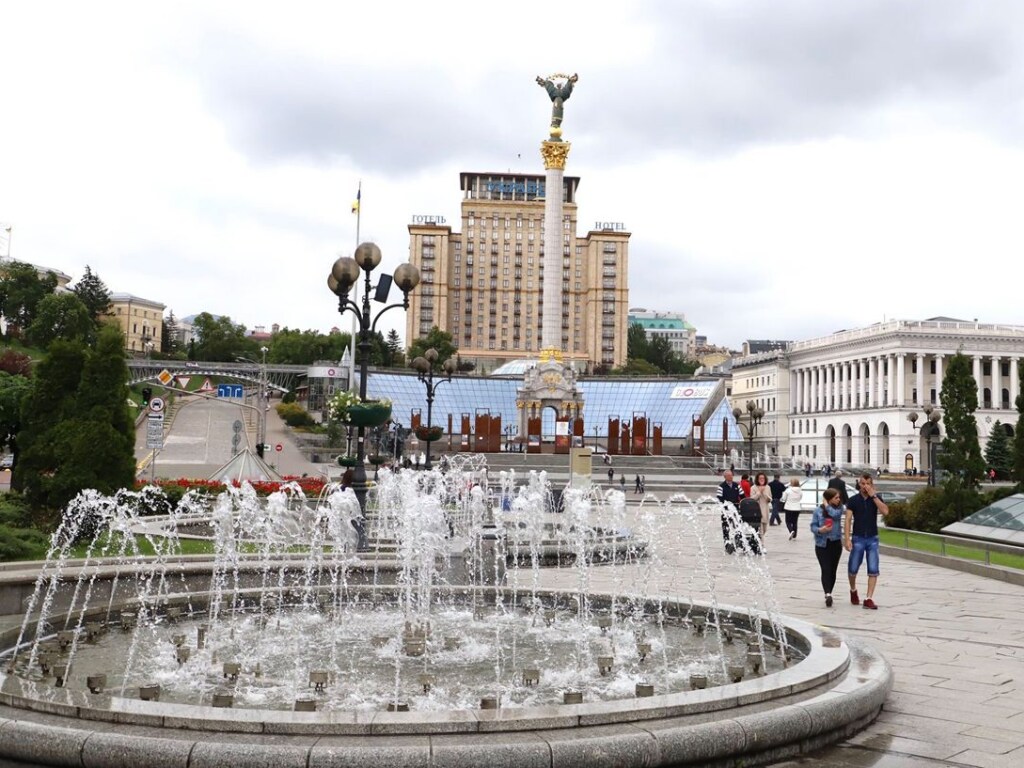 Центр Киева из-за аварии остался без света
