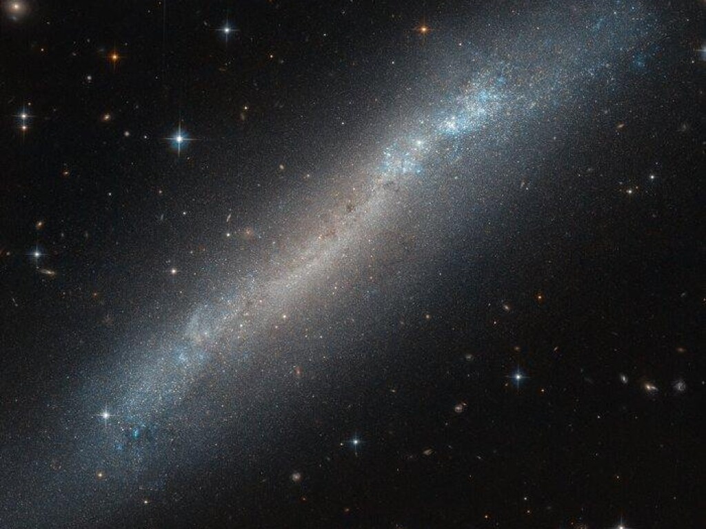 Космический телескоп Хаббл сделал снимок «спиральной галактики с перемычкой» (ФОТО)