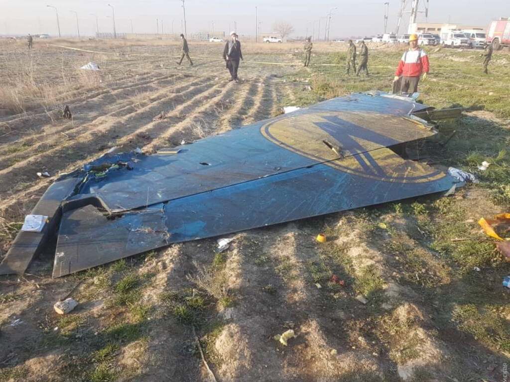 Иран предложил провести второй тур переговоров по сбитому самолету МАУ
