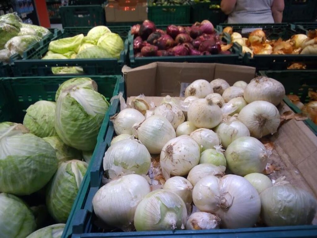 В столичных супермаркетах подешевел борщевой набор: обзор цен на овощи (ФОТО)