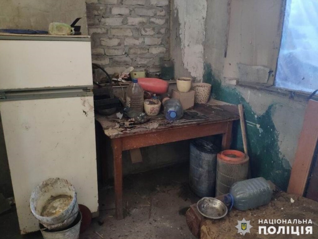 60-летняя жительница Славянска стала жертвой взрыва, применив неизвестный для нее предмет для бытовых нужд (ФОТО)