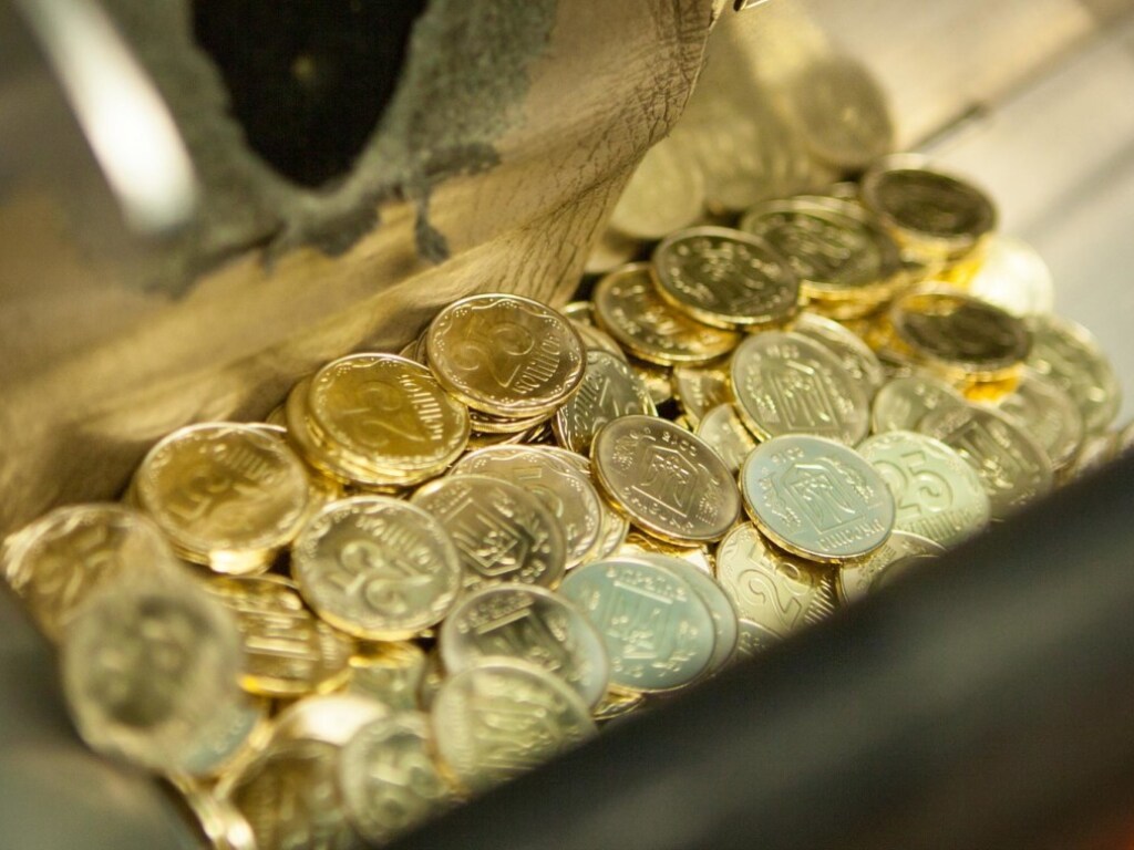 Национальный банк выводит из обращения монету в 25 копеек