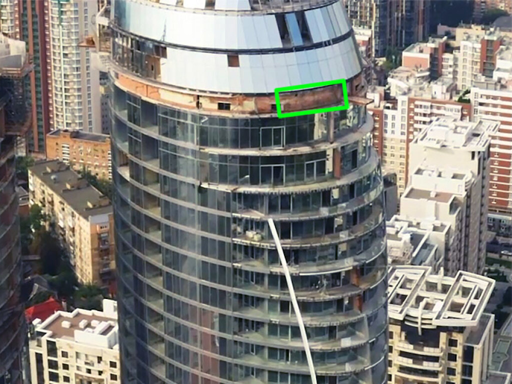 Никакой сенсации: В Taryan Group прокомментировали возгорание техэтажа на стройке