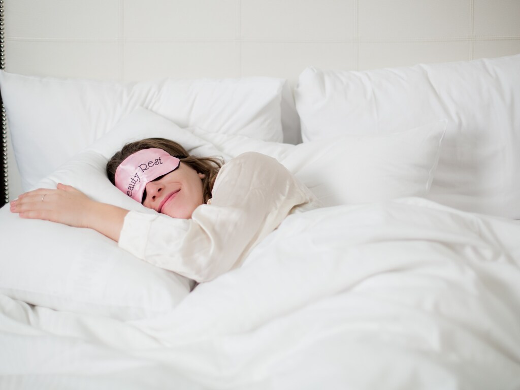 Эксперт поделилась советами, как начать хорошо высыпаться