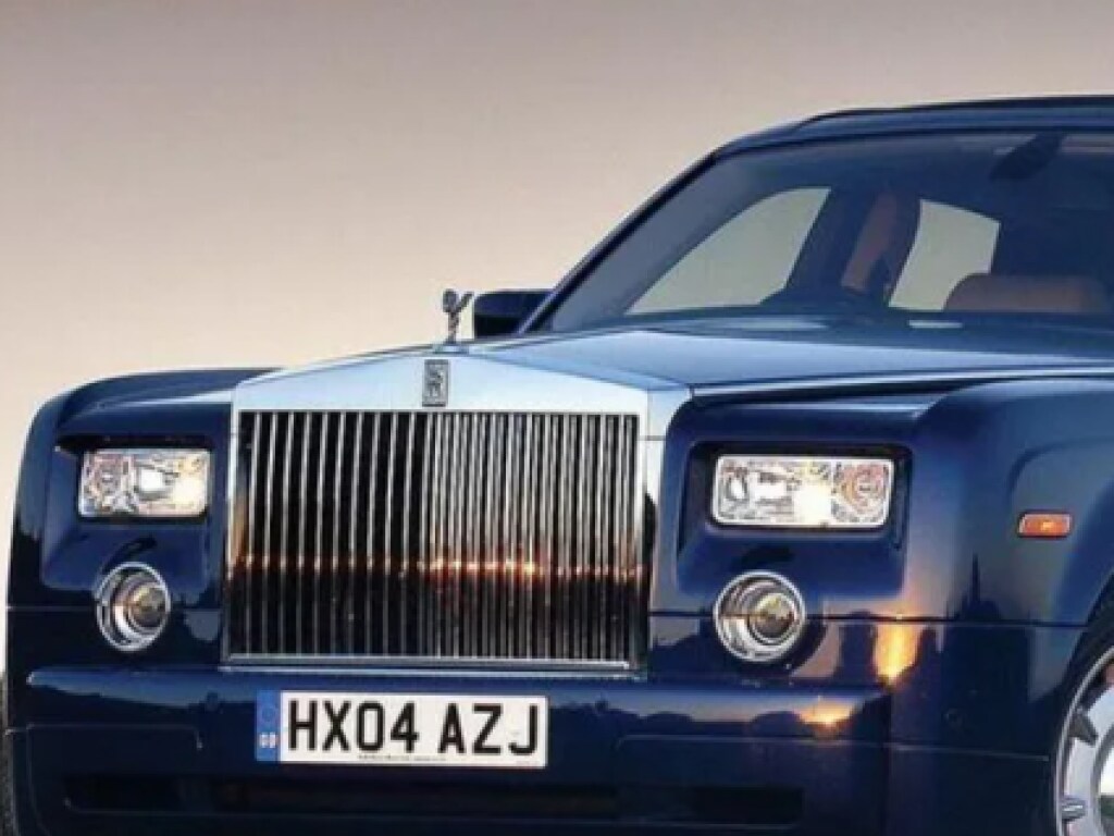 Украинец выставил на продажу самый дешевый Rolls-Royce (ФОТО)