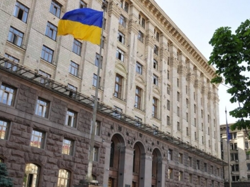 В Киевсовет могут пройти сразу 9 партий – опрос группы &#171;Рейтинг&#187;