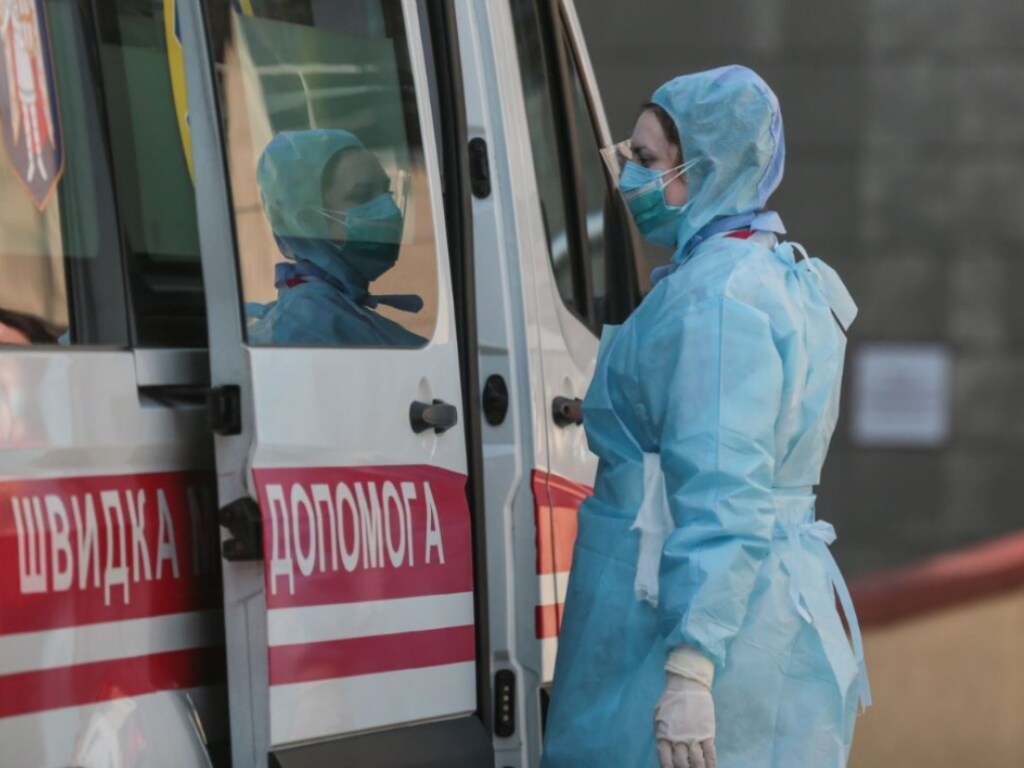 Большинство украинских врачей находится за чертой бедности: медик прокомментировал надбавки от Кабмина