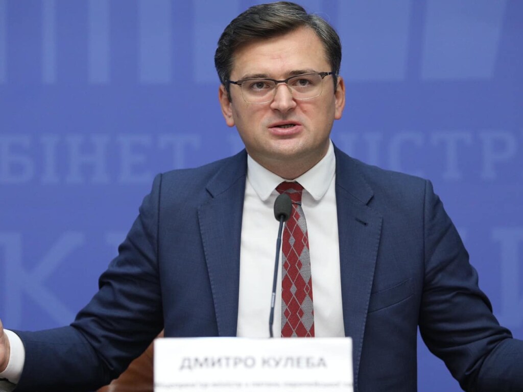 Диалог Украины и РФ по теме обострения на Донбассе отложен на неопределенный срок – Кулеба