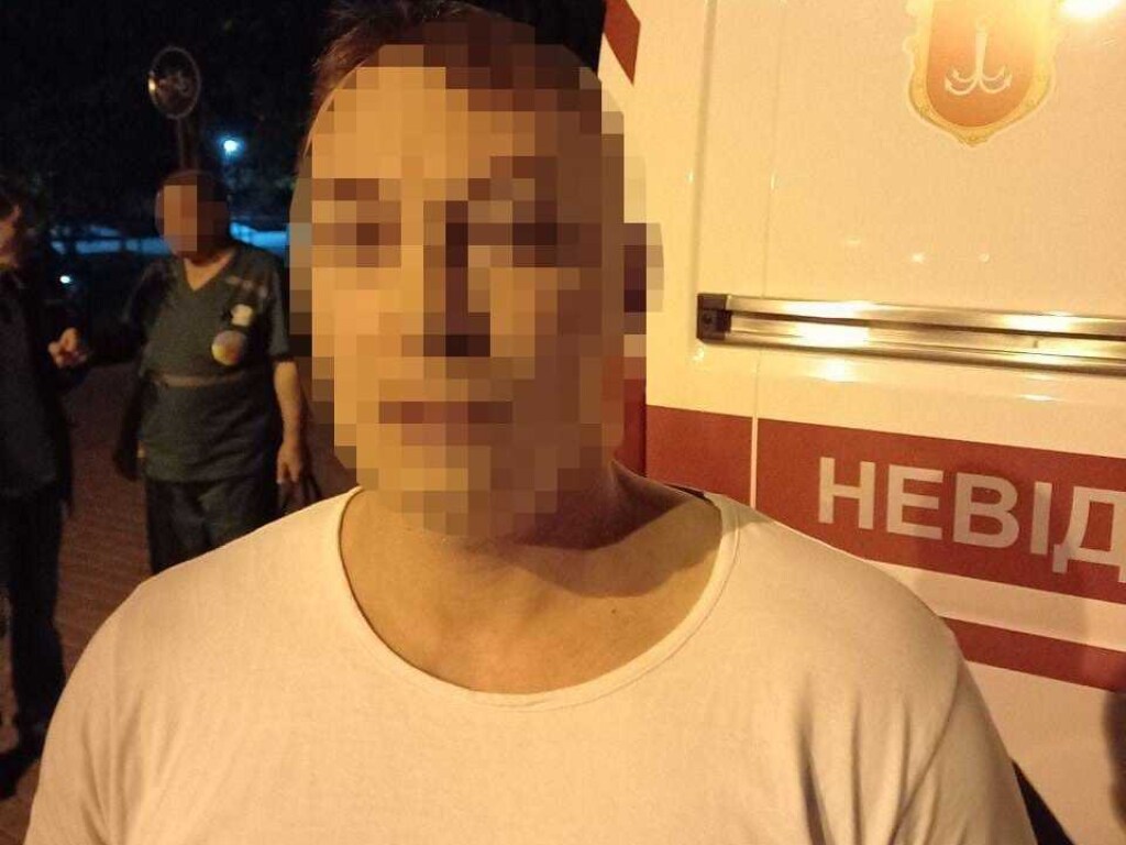 В Одессе на фельдшера напали пьяные мужчины: стали известны подробности события