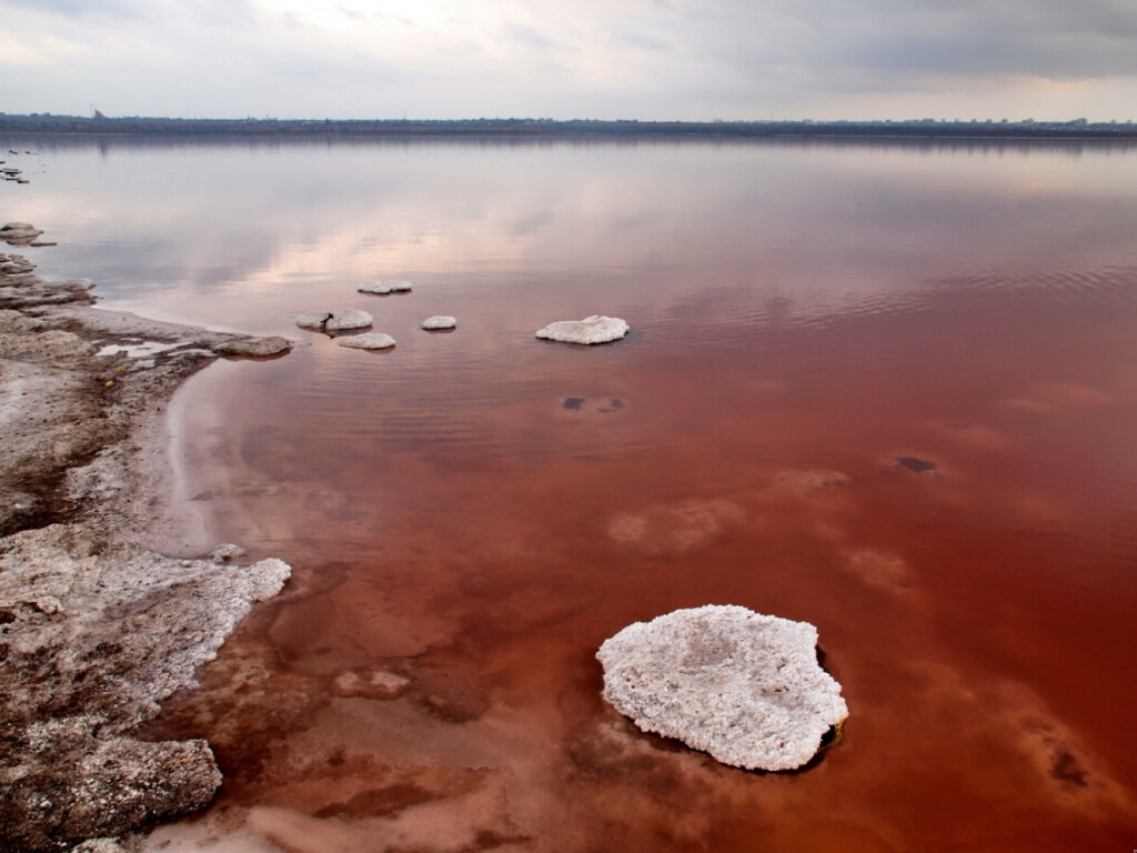 В Одесской области высыхает Куяльницкий лиман с целебными грязями (ВИДЕО)