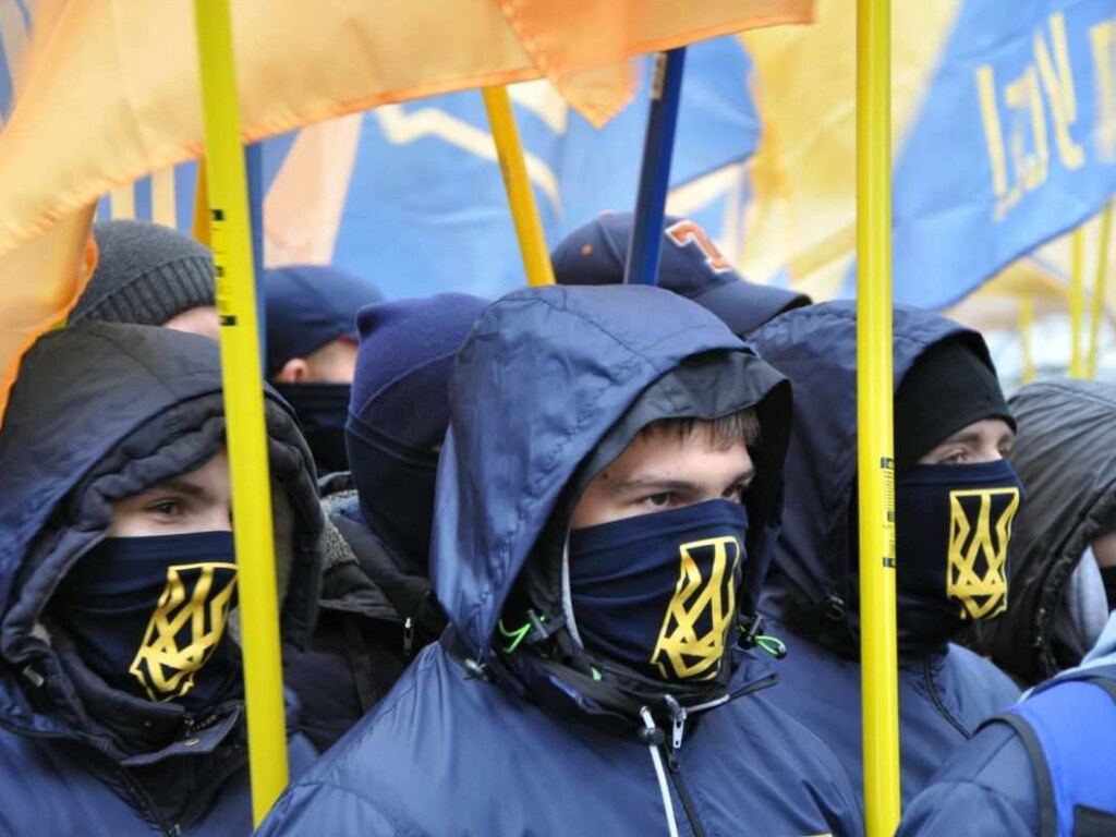 На Днепропетровщине Нацкорпус выступил против рейдерского захвата агропредприятия ветеранов силовых структур: возможно силовое противостояние!