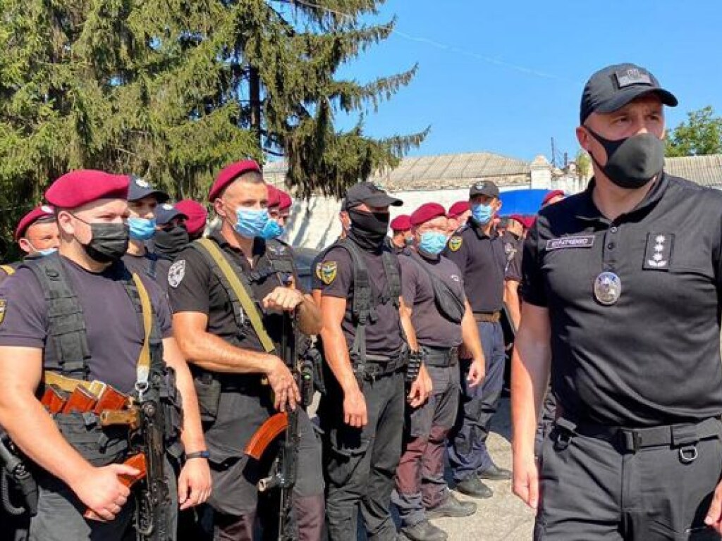 За пару суток до Рош ха-Шана в Умань прибыл отряд полицейских из 20 областей – МВД Украины (ФОТО)