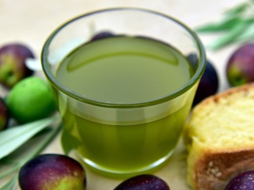 Эксперты рассказали о пользе оливкового масла для давления и сердца