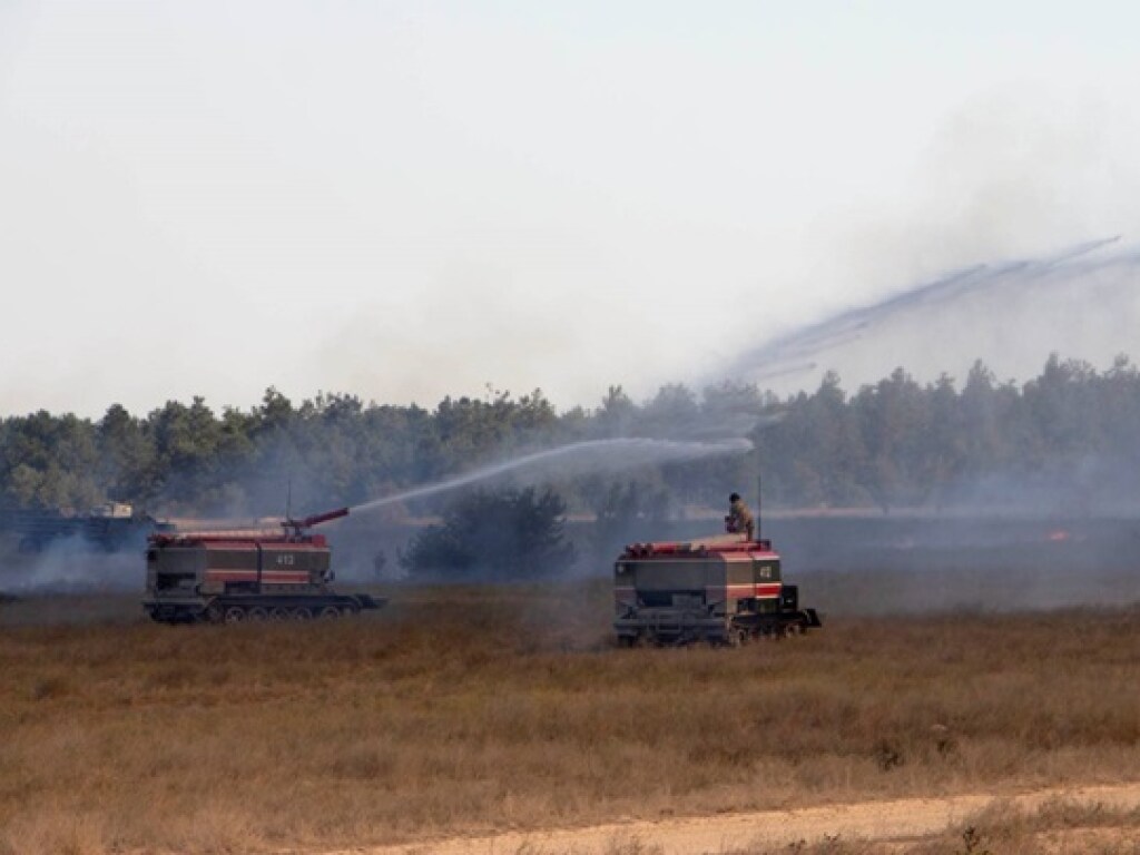 На полигоне ВСУ случился пожар во время учебных стрельб (ФОТО)