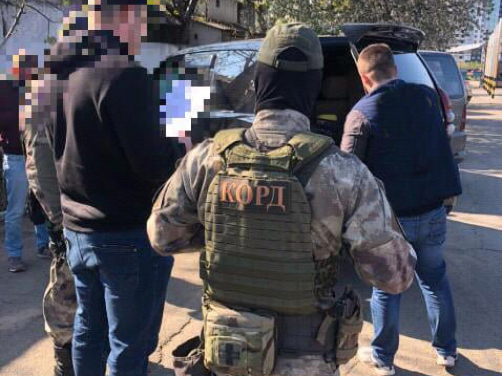 У жителя Кропивницкого одесская банда украла 1 миллион долларов: злоумышленники задержаны (ФОТО)