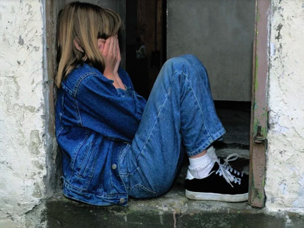 Приставал в Сети к 14-летней девочке: Херсонские активисты разоблачили 32-летнего педофила