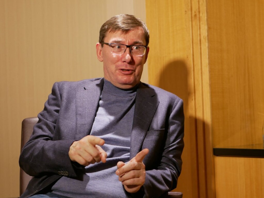 Экс-генпрокурор Луценко рассказал о борьбе с онкологией