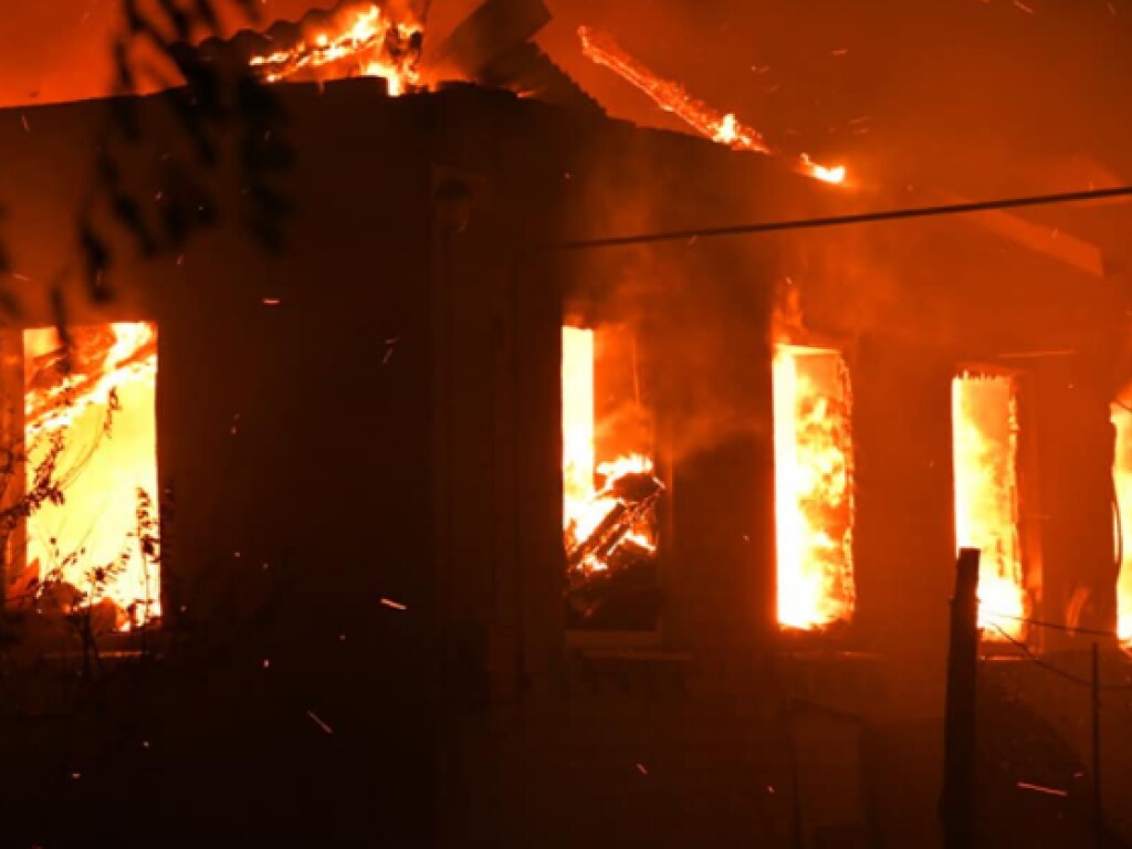 Число погибших от пожаров на Луганщине возросло до пяти человек (ВИДЕО)