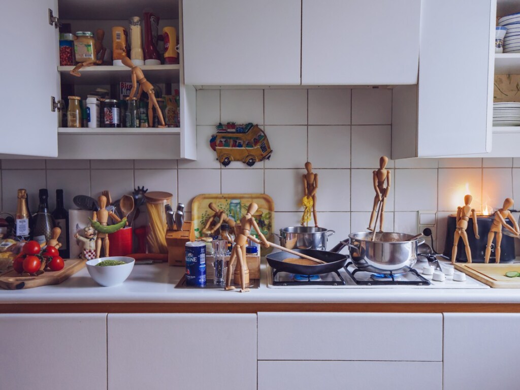 Эксперты определили самые вредные кухонные привычки