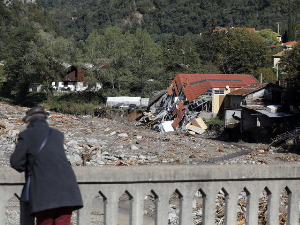 На юге Франции бушует шторм: пропали без вести 9 человек, разрушены около 100 домов (ФОТО, ВИДЕО)