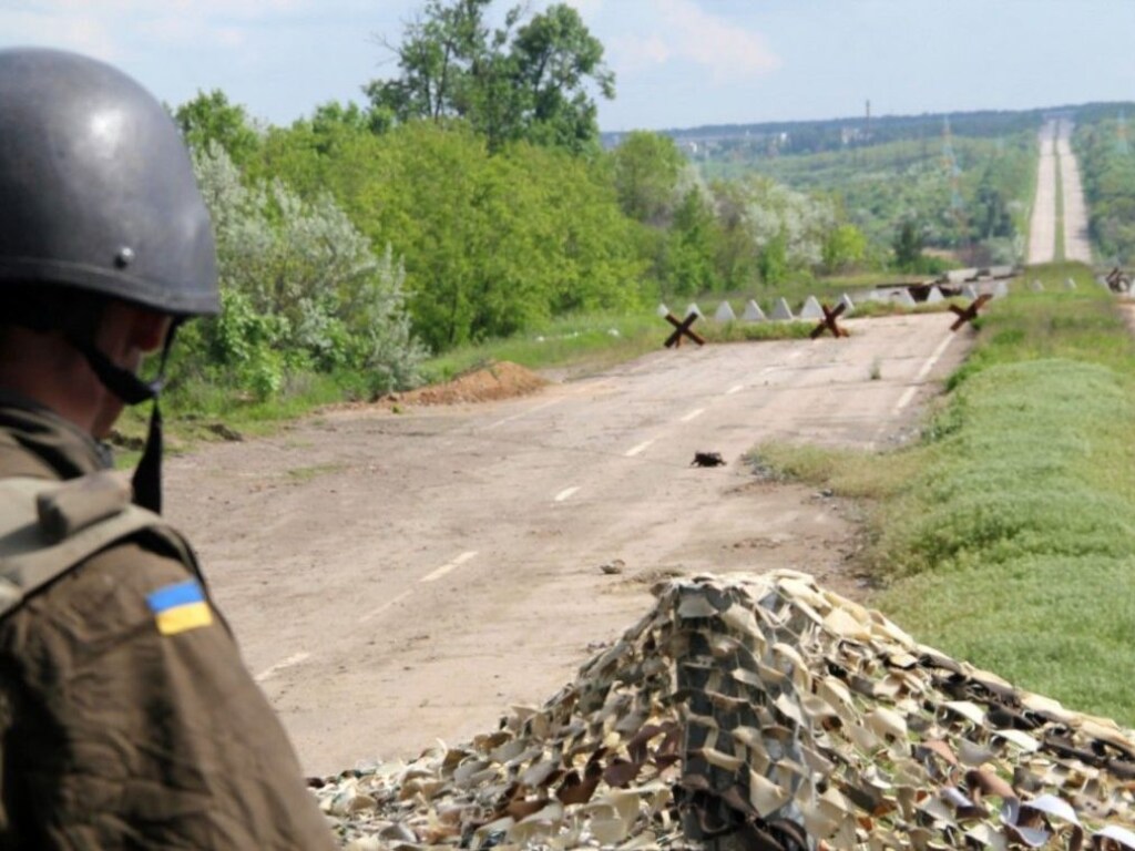 За день на Донбассе позиции ВСУ обстреляли 3 раза