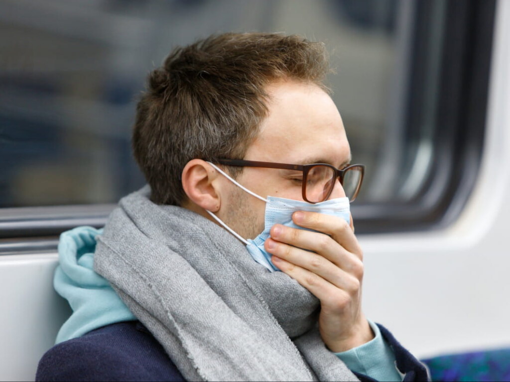 В Киеве за сутки более сотни человек заразились пневмонией