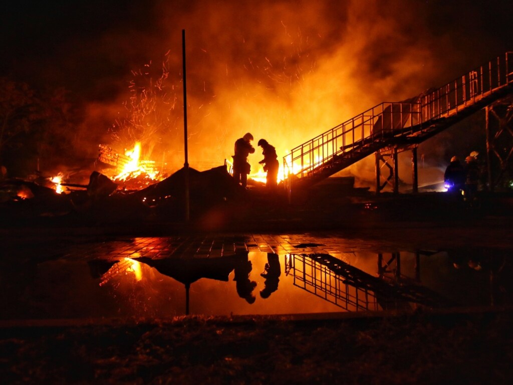 ГСЧС обвинила руководство авиационного университета в катастрофическом игнорировании противопожарных норм