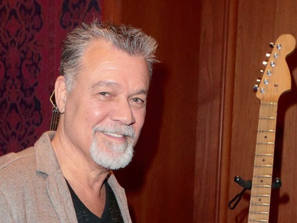 Скончался один из известнейших гитаристов всех времен Эдди Ван Хален (ФОТО)