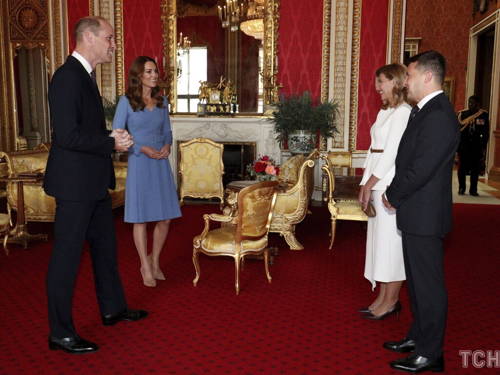 Елена Зеленская продемонстрировала элегантный образ на встрече с герцогиней Кембриджской и принцем Уильямом (ФОТО)