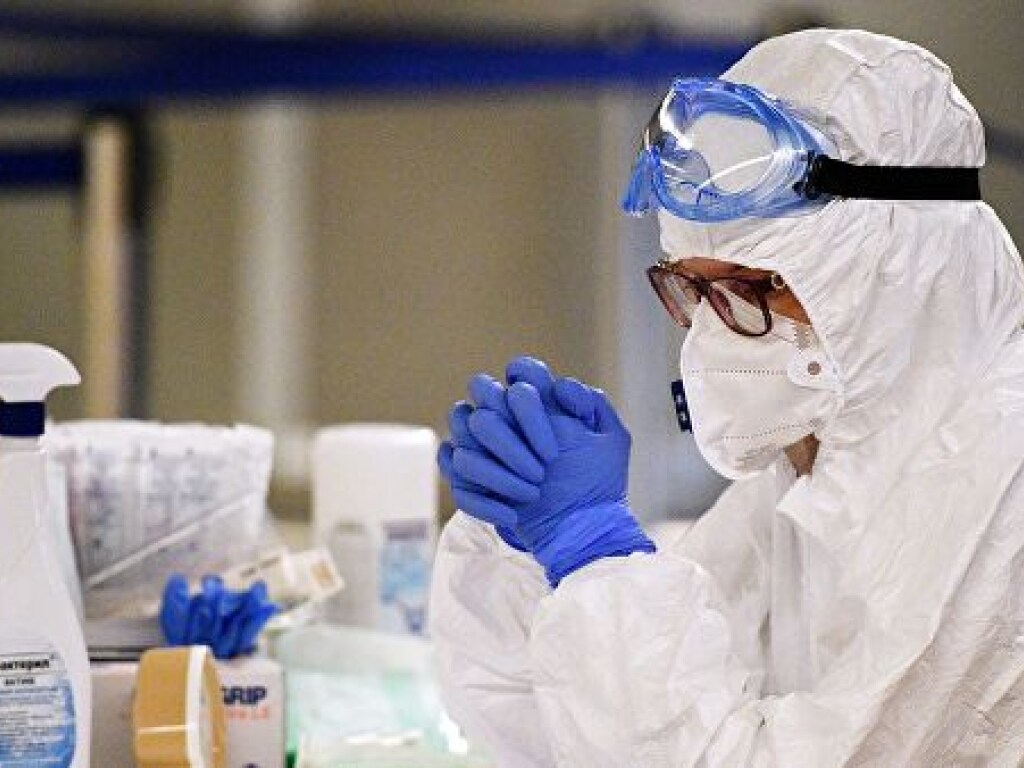 За сутки в Киеве зафиксировали 422 новых случая инфицирования коронавирусом