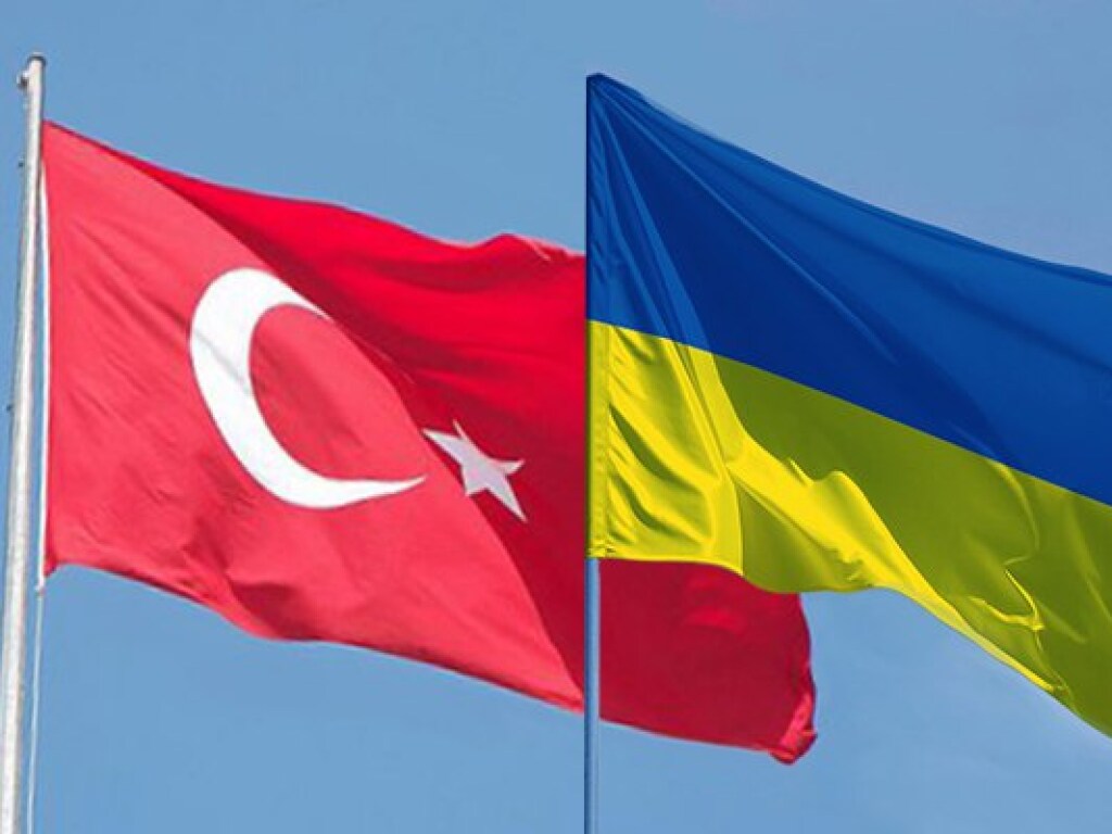 Правительство Украины поддержало подписание военного соглашения с Турцией