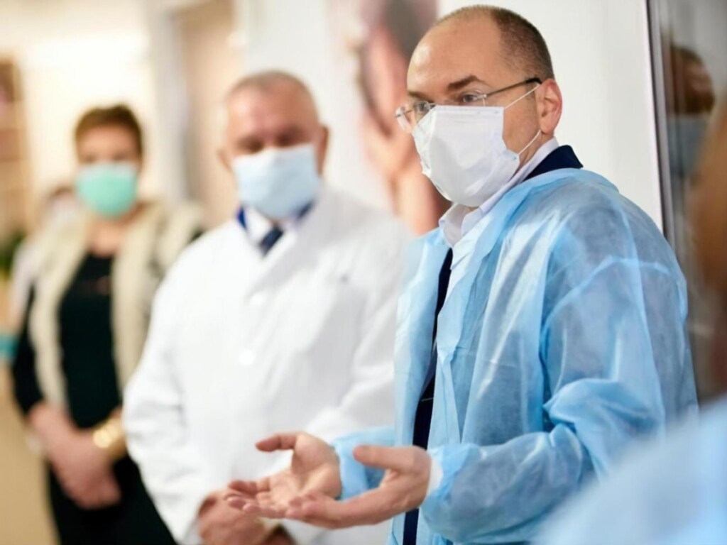 Пандемия коронавируса: в Украине продолжат увольняться медики – профсоюз