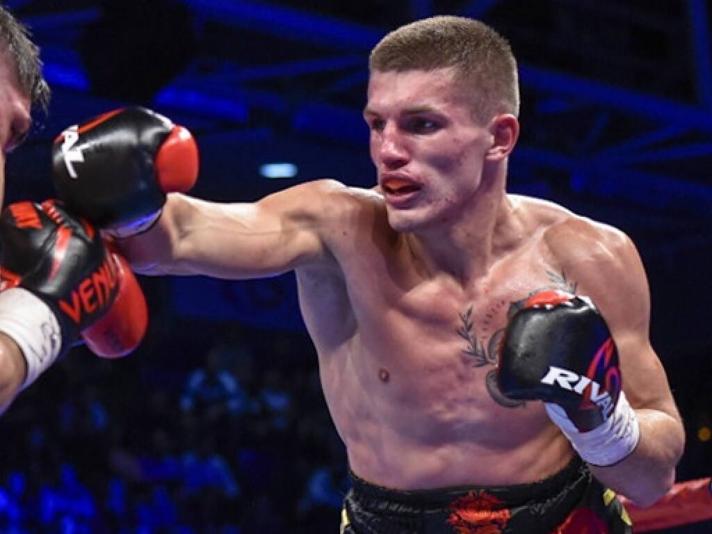 Украинский боксер Иванов стал чемпионом WBC Silver во втором среднем весе