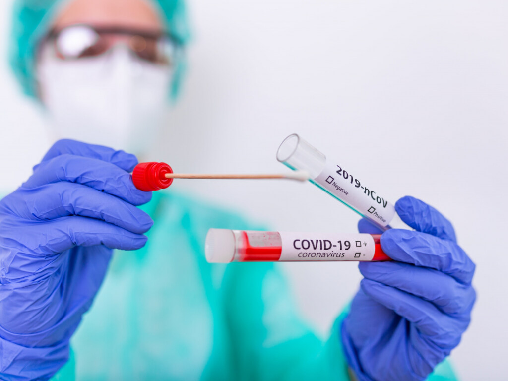 Украина вошла в топ-10 стран по умершим от коронавируса