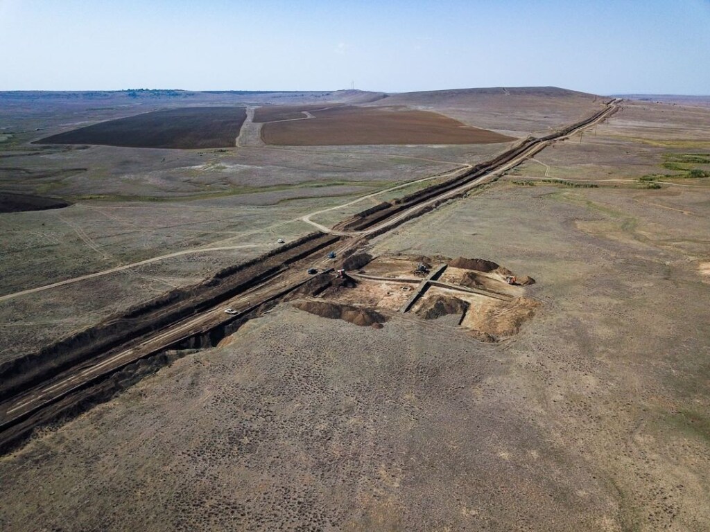 В Крыму решали проблему с пресной водой и нашли древнее захоронение (ФОТО)