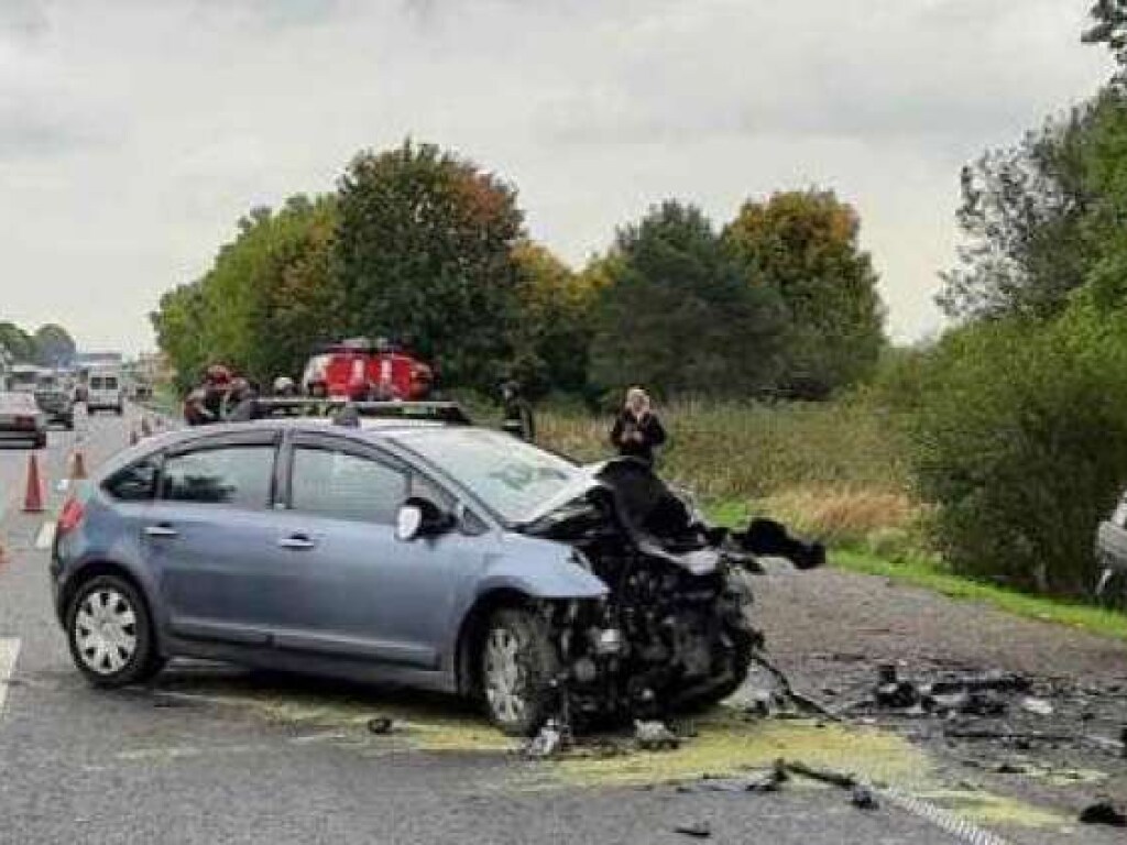 Во Львовской области столкнулись 4 авто: погибли водитель «ВАЗ» и 2 пассажира (ФОТО)