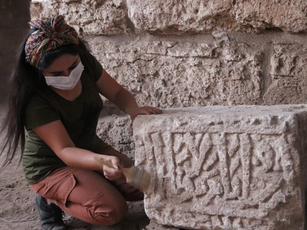В Турции археологи обнаружили вход в один из древнейших городов мира (ФОТО)