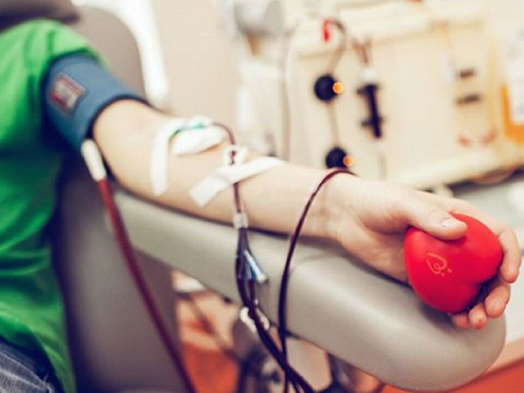 Зеленский подписал закон о качестве донорской крови и компонентов крови