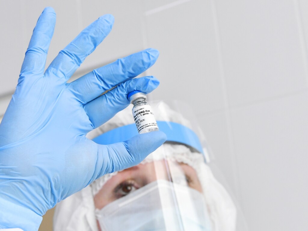 В Минздраве Украины заявили о невозможности закупок российской вакцины против коронавируса