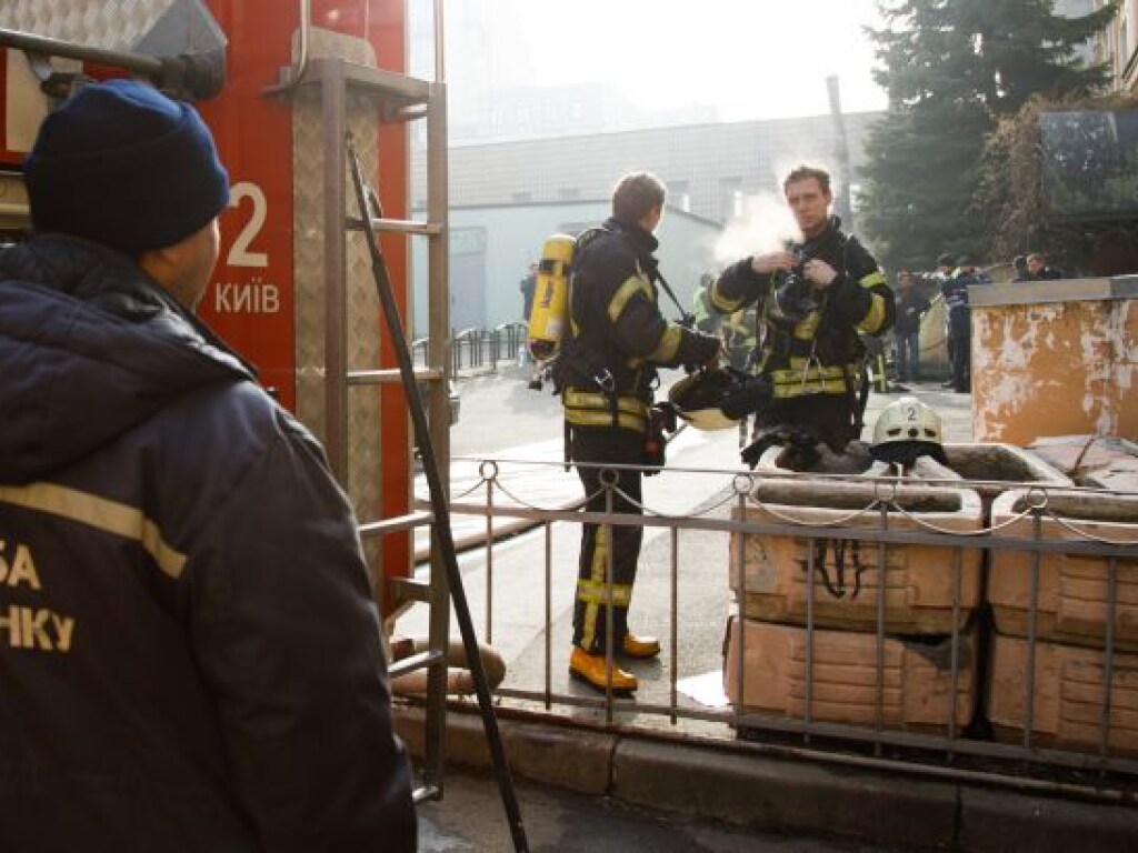 На Ровенщине при масштабном пожаре в частном доме погибли трое человек